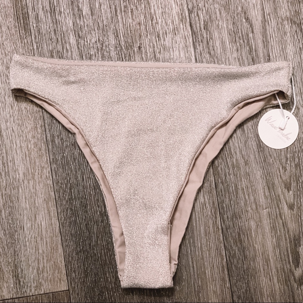 ✨NWT✨ Wave Babe Shimmer High Waist Bikini Bottom